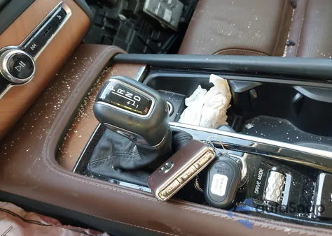 2018 Volvo Xc90 T6 Inscription z USA, uszkodzony, nr VIN YV4A22PL7J1201834